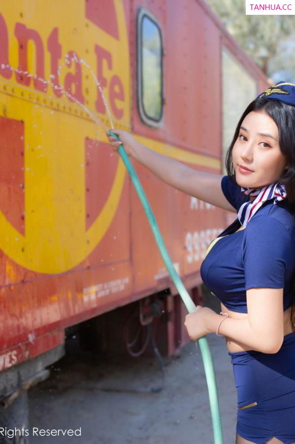 汤曼玲 玛鲁娜 [XIUREN]高清写真图 2019.10.28 Manuela玛鲁娜第16张图片